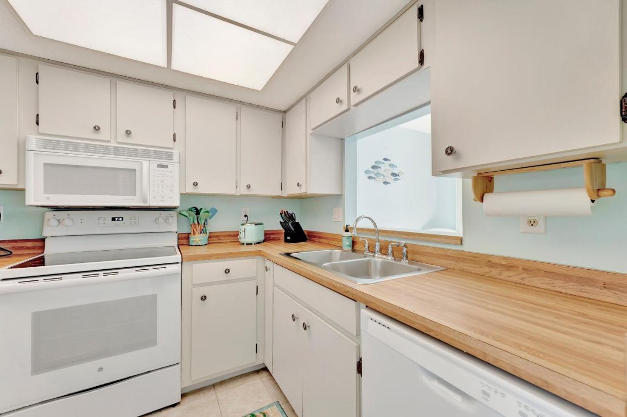 Apartament Coastal Cheer Bradenton Beach Zewnętrze zdjęcie